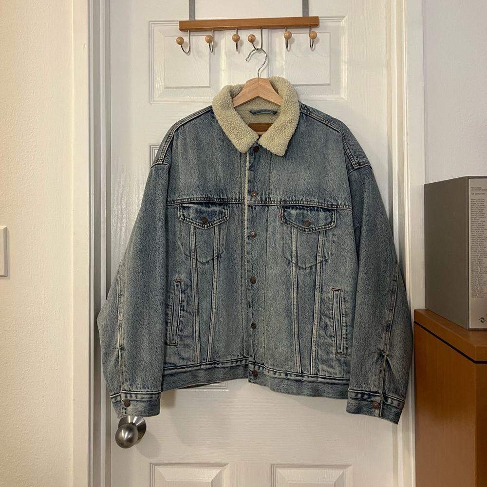 Levi’s Sherpa Trucker Jacket